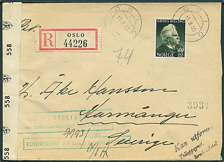 40 øre Grieg på anbefalet brev fra Oslo d. 15.8.1945 til Harmånger, Sverige. Åbnet af norsk efterkrigscensur no. 558 og grønt stempel: Kontrolleret av Olso Filatelist-Klub.