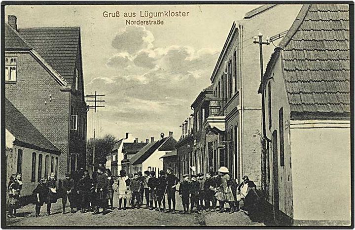 Nordgade i Løgumkloster. H. Michelsen no. 97.