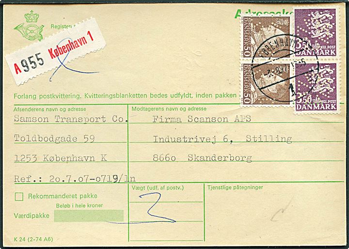 50 øre Fr. IX og 3,50 kr. Rigsvåben i parstykker med perfin malteserkors (Rederiet DFDS) på adressekort for pakke fra Samson Transport i København d. 3.8.1977 til Skanderborg.