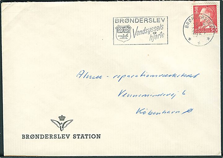 50 øre Fr. IX på fortrykt DSB kuvert fra Brønderslev Station stemplet Brønderslev d. 22.5.1967 til København.