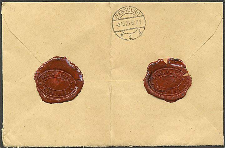 40 øre og 50 øre (3) Chr. X på 1,90 kr. frankeret værdibrev annulleret med brotype IIb stempel Toftlund sn1 d. 1.10.1925 til Flensburg, Tyskland.