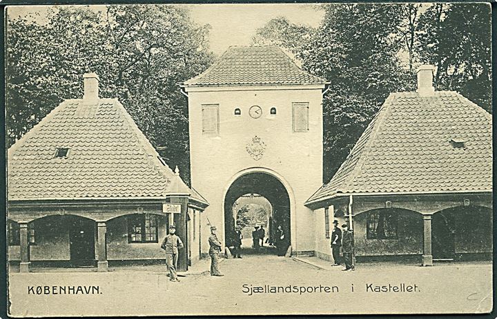 5 øre Fr. VIII helsagsafklip som frankering på lokalt brevkort (Sjællandsporten i Kastellet) stemplet Kjøbenhavn d. 25.11.1907.