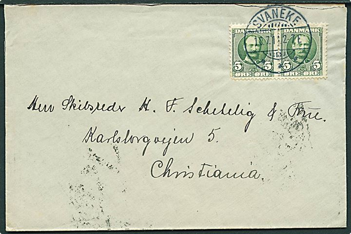 5 øre Fr. VIII i parstykke på brev annulleret med brotype Ia Svaneke d. 10.7.1911 til Christiania, Norge.