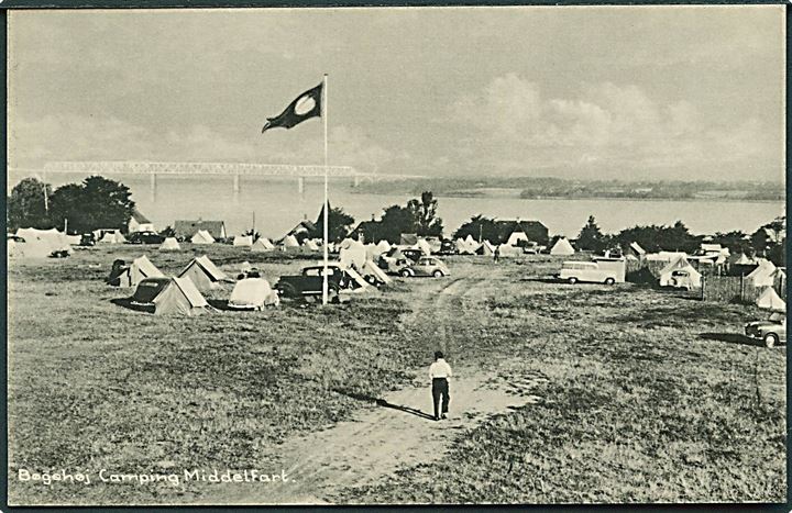 Bøgehøj Camping ved Middelfart. O.P.O. no. 98052.