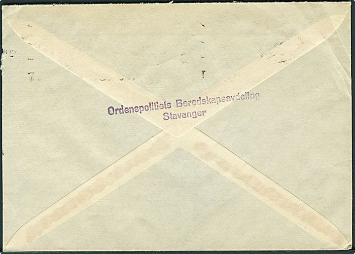 20 øre Tjenestemærke på fortrykt kuvert fra Stavanger Politikammer - Ordenspolitiets Beredskapsavdeling med TMS “Norsk Front” Stavanger d. 12.2.1945 til Oslo.