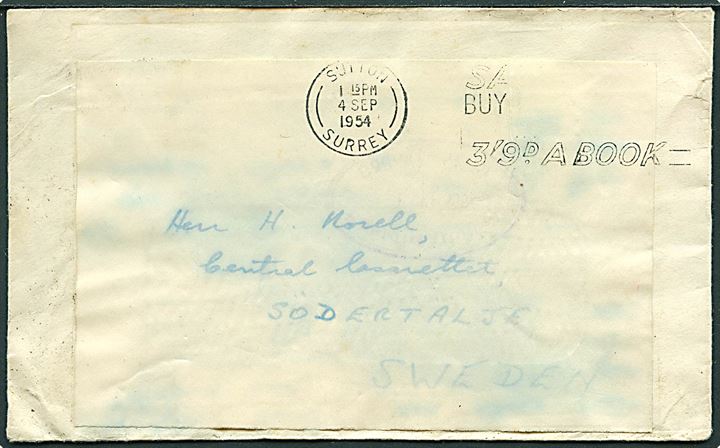 Beskadiget brev fra Sutton d. 4.9.1954 til Södertälje, Sverige. På bagsiden stemplet: Försändelsen skadad vid järnvägsolycka i Rörvik den 6.9.1954 og ovalt Post-direktionen Södra Distriktet d. 8.9.1954.