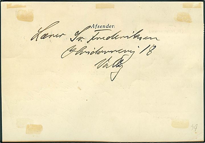 70 øre og 1 kr. Pakkeporto på adressekort Form. A 4 i for pakke på 1½ kg. annulleret med blåt ovalstempel (krone) / Grønlands Styrelse ca. 1935 til Egedesminde. 
