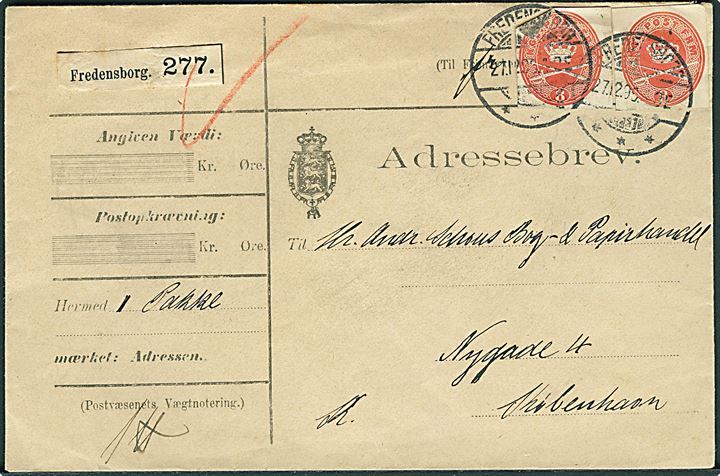 8 øre helsagsafklip (2) som frankering på adressebrev for pakke fra Fredensborg d. 27.12.1899 til København. Meget usædvanlig frankering på adressebrev. Ene afklip med fold.