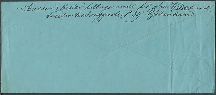 8 øre (par) og 32 øre gulgrøn i vandret 3-stribe Tjeneste-mærke på 1,04 kr. frankeret pakkefølgebrev annulleret m. lapidar Kjøbenhavn - F. d. 2.6.1886 til Toldkammeret i Assens. 