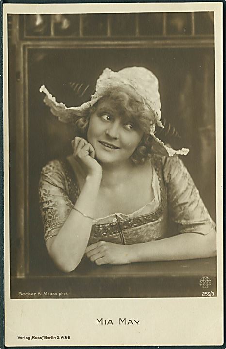 Mia May (1884 - 1980), Australsk skuespiller. Becker & Maass no. 259/3. Forlag Ross, Berlin S. W. 68. Fotokort. 