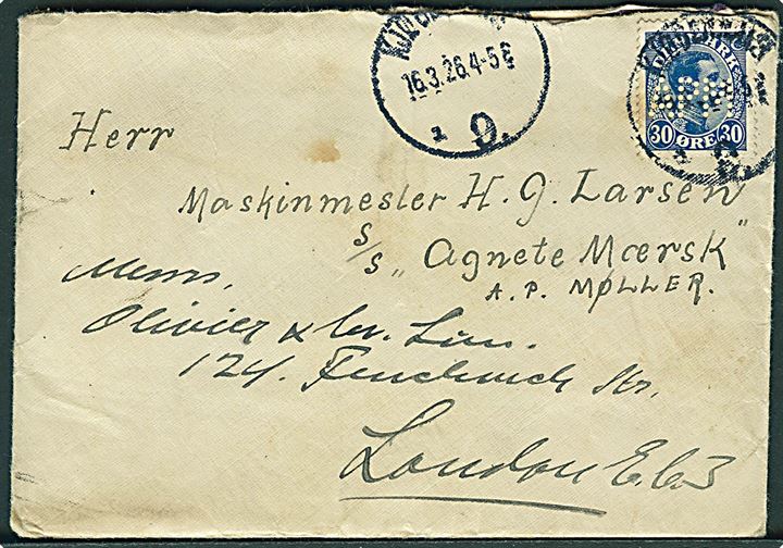 30 øre Chr. X med perfin APM på brev fra Kjøbenhavn d. x.3.1926 til sømand ombord på S/S Agnete Mærsk via rederiet A.P.Møller - eftersendt til London, England.