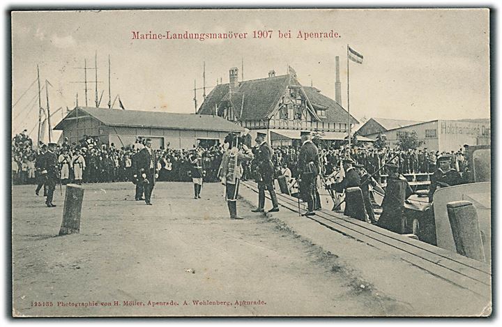 Aabenraa, landingsøvelse for marinen i 1907. H. Møller no. 125135. Kvalitet 7