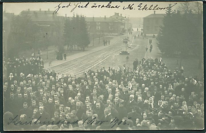Finland. Generalstrejke i Kristinestad 1.11.1905. Fotokort u/no. Kvalitet 8