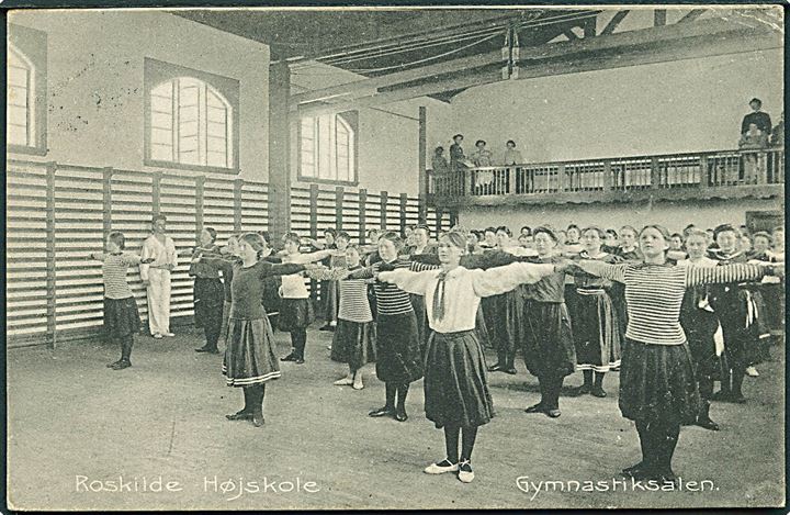 Roskilde, Højskole med kvinde gymnastik. E. Flensborg no. 429. Kvalitet 7