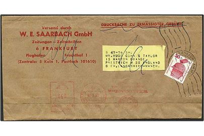 30 pfennig rød på korsbånd fra Frankfurt d. 15.8.1975 til England. Omadresseret, påsat 6 pence grøn og sendt til Odense.