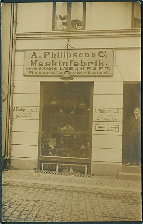 Viborg, Sct. Mathiasgade nr. 58 med A. Phillipsen masiknfabrik. Fotokort u/no. Kvalitet 7