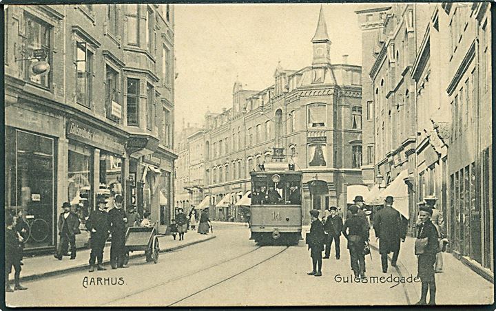 Aarhus, Guldsmedgade med sporvogn nr. 14. Stenders no. 5631. Kvalitet 8