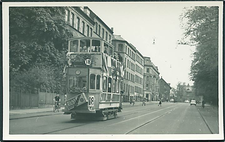 Købh, sporvogn linie 18 med Richs reklame. Fotokort u/no. Kvalitet 9