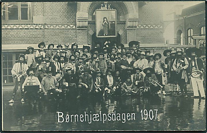 Aarhus, børnehjælpsdagen 1907. Fotokort u/no. Kvalitet 8
