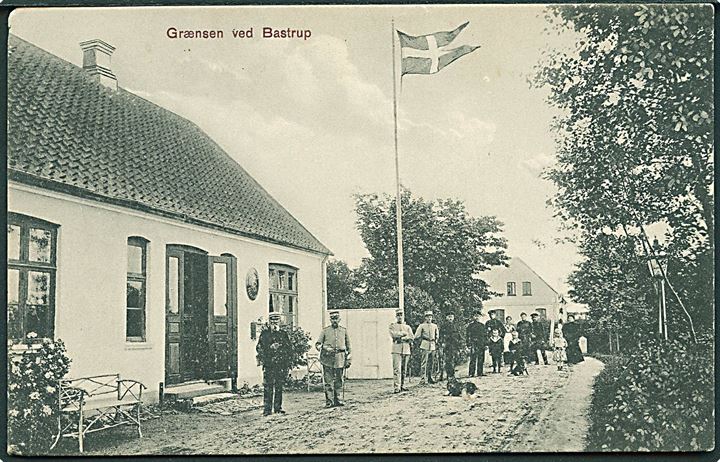 Bastrup, grænsen ved med gendarmer. P.R. Hansen no. 1254. Kvalitet 7