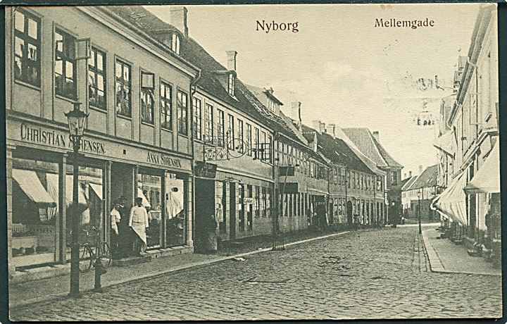 Nyborg, Mellemgade med S. Sørensens forretning. W. & M. no. 760. Kvalitet 8