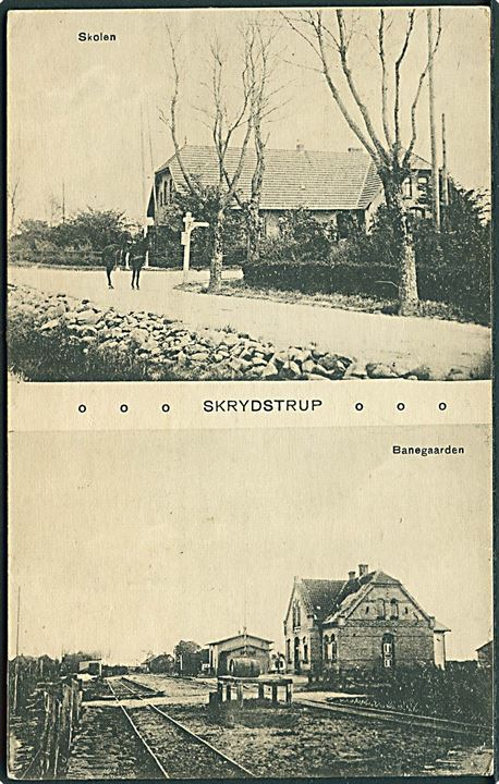 Skrydstrup, partier fra med stationen og skolen. W. Schützsack no. 95359. Kvalitet 7