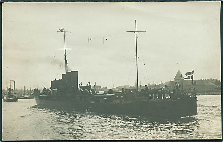 Dansk Marine. Torpedobåd af “Søridderen”-klassen. Fotokort u/no. Kvalitet 7