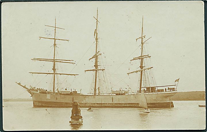 Norsk, “Concordia”, barkskib med neutralitetsbemaling. H. Jepsen, Svendborg u/no. Kvalitet 7