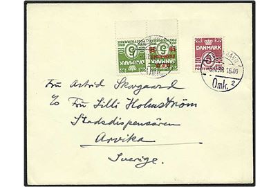 5 øre grøn og 5 øre grøn D.F.U. samt 5 øre vinrød bølgelinie på brev fra København d. 9.11.1938 til Arvika, Sverige.