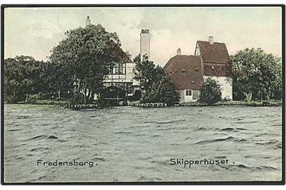 Skipperhuset i Fredensborg. Stenders no. 6011.