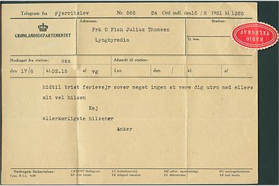 Grønlandsdepartementet telegramformular R 2d 9239 med meddelelse fra Fjerritslev via Lyngby Radio til kvinde ombord på grønlandsskibet S/S Julius Thomsen d. 16.8.1951.