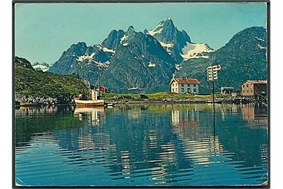 Lauksund ved Raftsundet, Norge. Aune Kunstforlag no. F-4692-0.