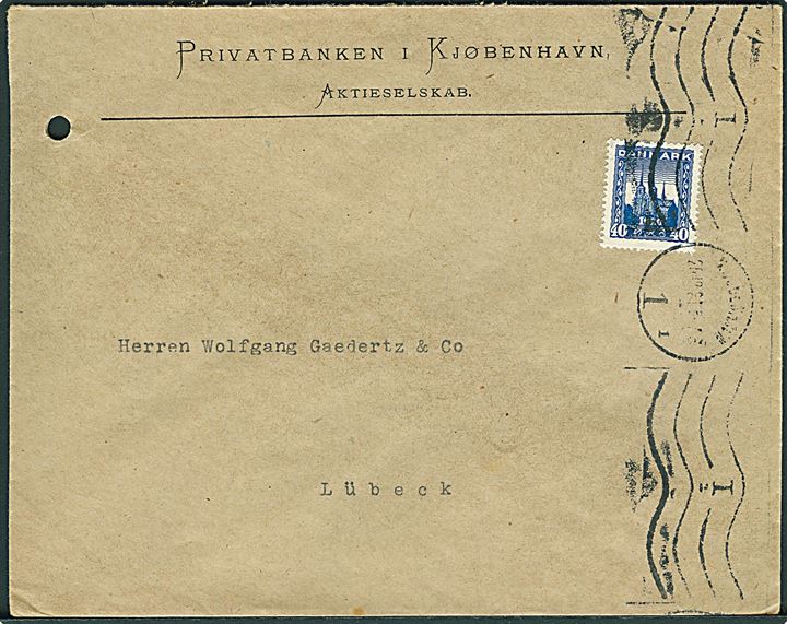 40 øre Genforening på brev fra Kjøbenhavn d. 20.12.1921 til Lübeck, Tyskland. Arkivhul.
