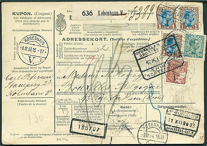 35 øre Karavel, 60 øre og 1 kr. (3) Chr. X på 3,95 kr. frankeret internationalt adressekort for pakke fra København d. 8.12.1933 til Bruxelles, Belgien. 60 øre yderligt placeret.