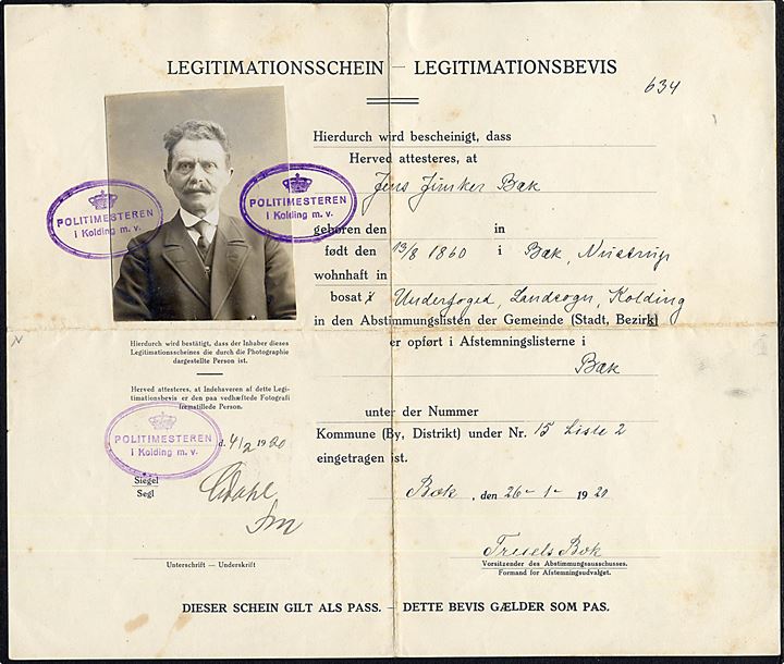 Legitimationsbevis med foto fra Kolding dateret d. 4.2.1920 for person opført på afstemningsliste i Bæk pr. Nustrup. 