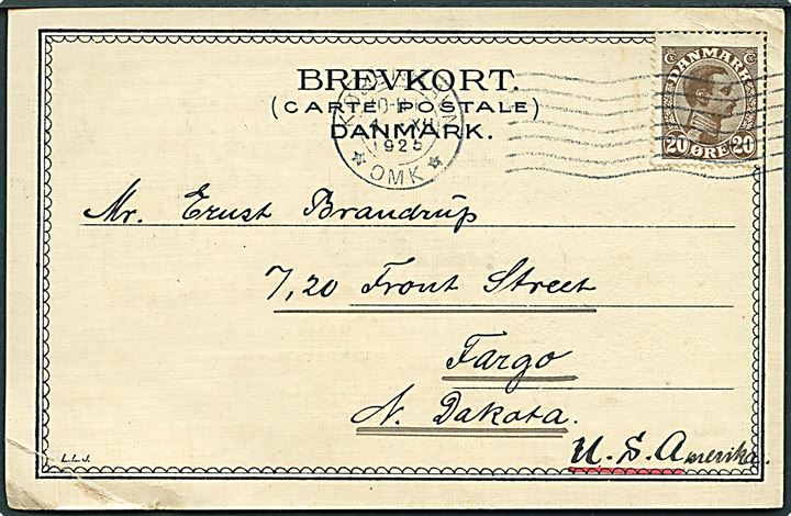 20 øre Chr. X på brevkort fra København d. 4.12.1925 til Fargo, North Dakota, USA. Hjørneknæk.