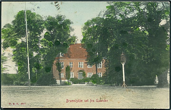 Bramslykke set fra Gaarden, Nysted. Warburgs Kunstforlag no. 3617.