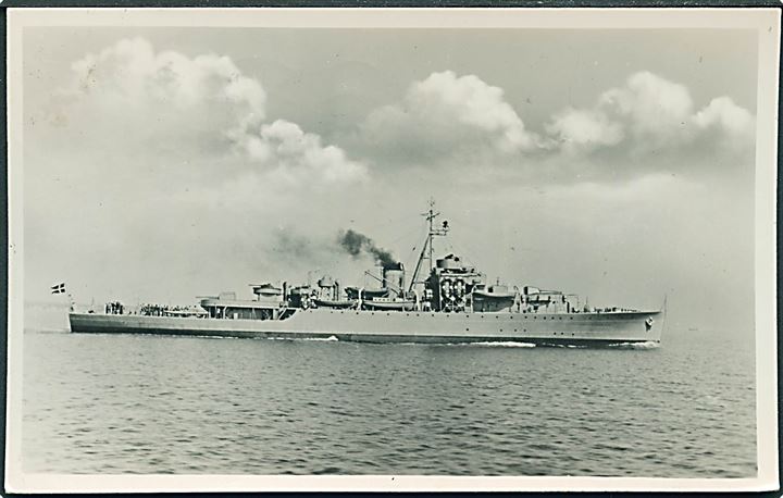 Dansk Marine. Stenders no. 6728. “Holger Danske, fregat (1945-1959), ex. HMCS Monnow.  Kvalitet 7