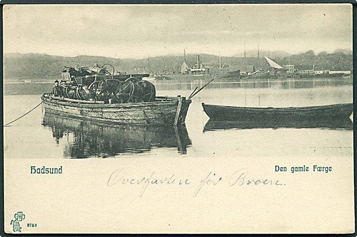Hadsund, “den gamle færge” i baggrunden dampskibet “Ulvsund”. P. Alstrup no. 3753 Kvalitet 7