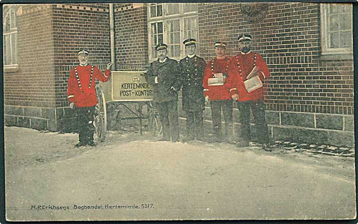 Kerteminde, postbude ved postkontoret. N. P. Erichsen no. 5317. Kvalitet 7