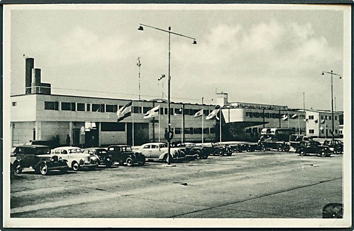 Fly. Den nye lufthavnsbygning i Kastrup Lufthavn. F. Munthe-Østerbye no. 10798. Kvalitet 9