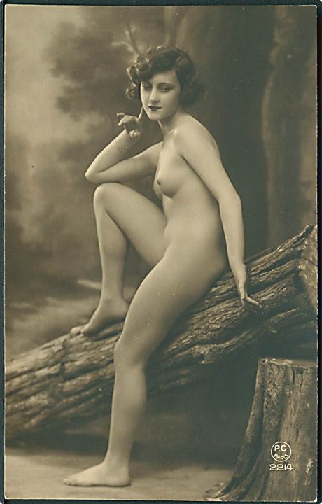 Erotik/Nudes. P.C. Paris no. 2214. Kvalitet 8