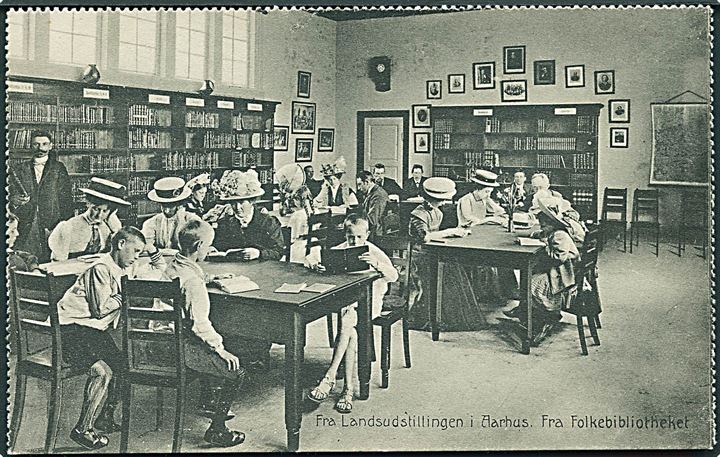 Fra Landsudstillingen i Aarhus 1909. Folkebibliotheket. Stenders no. 18720.