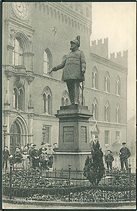 Frederiks VII's Statue i Odense. Stenders no. 855.