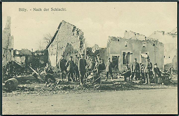 Krigsskader i Billy, Frankrig med tyske soldater. P. Mass Sohn, Metz U/no.