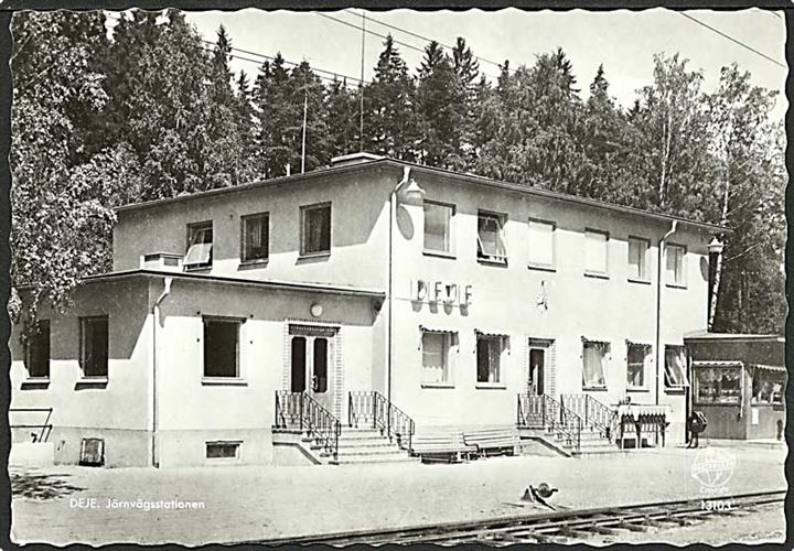 Jernbanestationen i Deje, Sverige. Pressbyråen no. 13103.