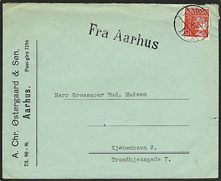 15 øre rød karavel på skibsbrev fra Aarhus d. 1.3.1928 til København. Fra Aarhus skibsstempel.