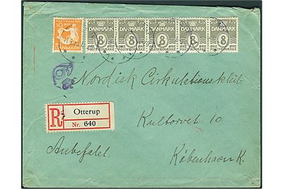 8 øre Bølgelinie i 5-stribe og 10 øre H.C.Andersen på anbefalet brev fra Otterup d. 11.9.1936 til København. Violet krone/posthorn stempel for at markere at port er kontrolleret.