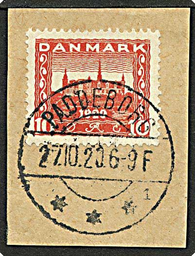 10 øre rød Kronborg Slot på brevstykke fra Padborg d. 27.10.1920. Paddeborg sn. 1 brotypestempel.