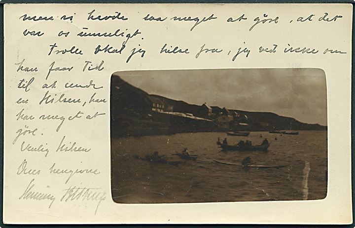 DANMARK-EKSPEDITION. 5 øre Chr. IX på foto-brevkort (Ekspeditionens 3 grønlandske medlemmer) d. 12.7.1906 stemplet Trangisvaag d. 21.7. 1906 til Tåstrup. Fra 2. styrmand Henning Bistrup i Trangisvaag d. 12.- 13.7. for at afhente slædehunde. Stor sjældenhed.